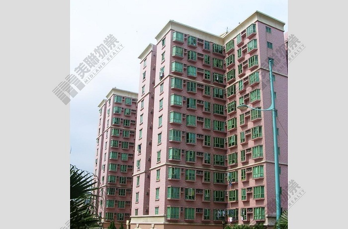 元朗华翠豪园中层户连车位约820万沽