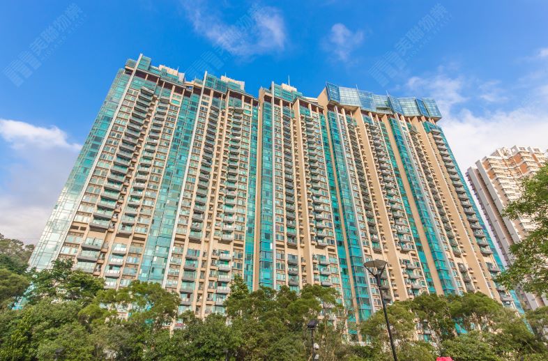 外區換樓客斥838萬元入市牛池灣峻弦3房戶 本月首宗成交 低於市價逾1成半 重返2016年水平