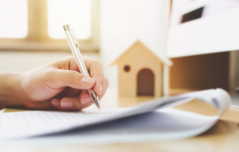 Hong Kong Mortgage Approval Guide illustrating DTI, TU, and HKMC core concepts