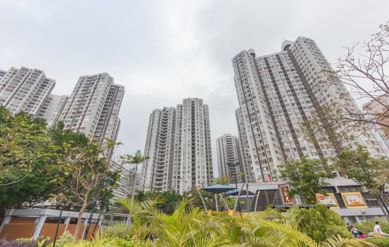 區內客斥590萬元購香港仔中心438實呎戶 減價18萬    業主持貨10年 獲利逾5成