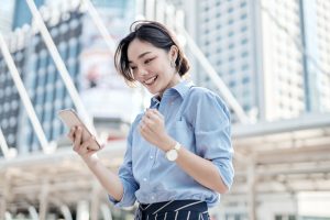 【全港】2020还剩4个月 你钱赚得如何?