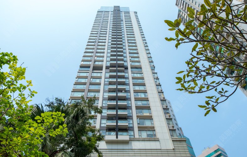 西營盤西浦545實呎戶 屋苑質素及鄰近港鐵 用家斥1,075萬元承接