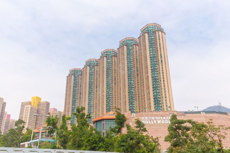 星河明居本月首宗成交 换楼客斥736万元购3房户 实用呎价约14,236元 低市价约3%