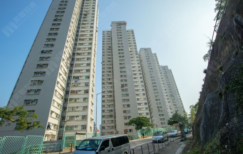 柴湾居屋山翠苑上车客恩物  379实呎户555万元成交 2017年货升值近4成