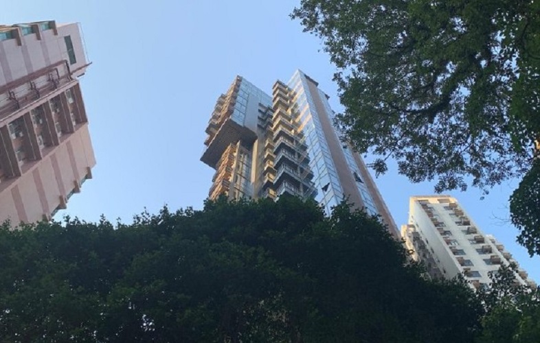 西半山巴丙顿山复式售7134万元