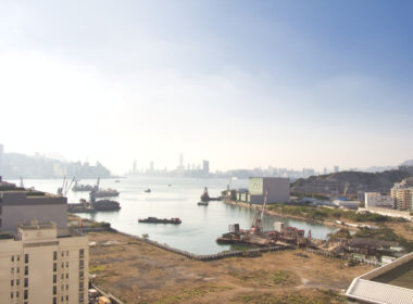 【買大開細】特區政府與地產商 樓市政策對著幹?!