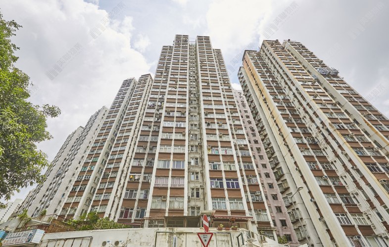 西灣河新成中心367實呎戶  銀碼細吸引外區客395萬元承接 2007年貨升值1.5倍