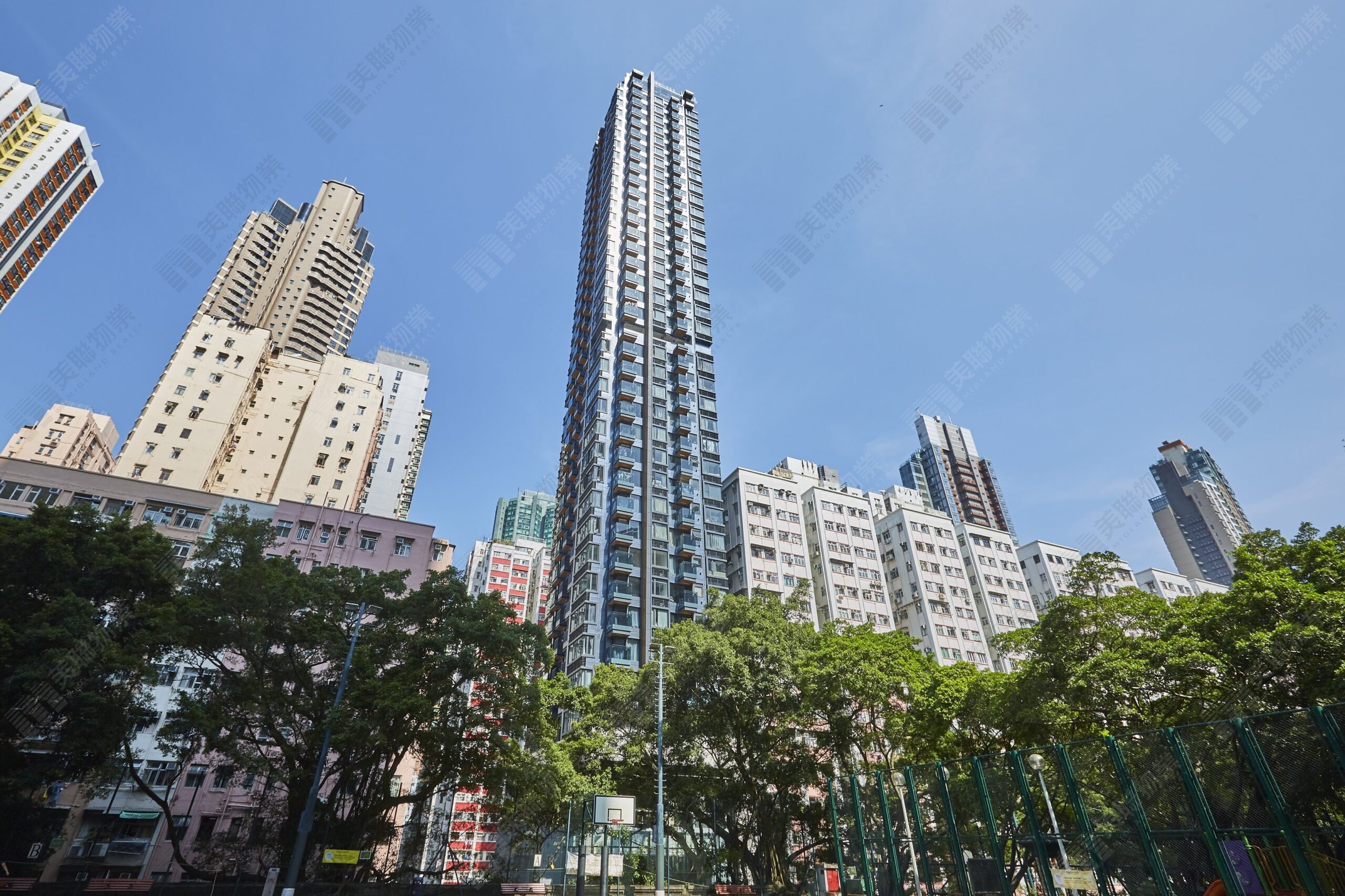 堅尼地城浚峯544實呎三房戶  用家斥1,249萬元入市 2016年貨升值1成