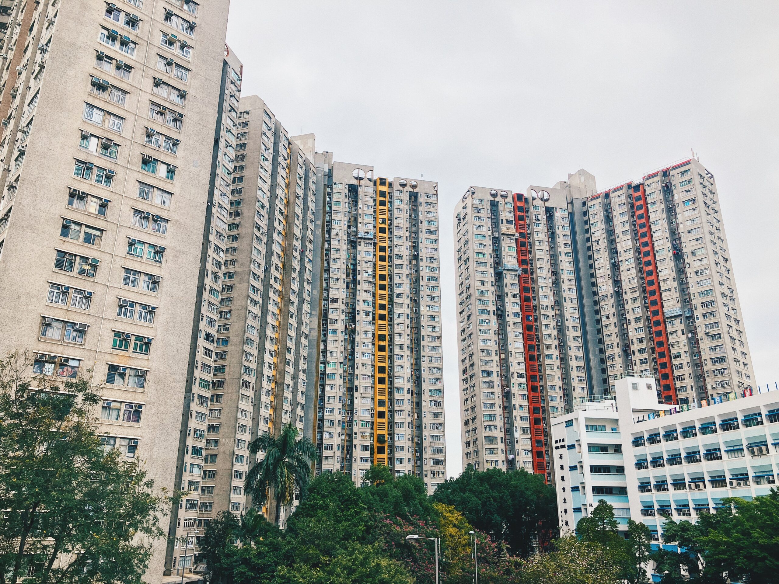 公屋富戶：入息資產限額、申報程序及豁免全攻略- 樓市資訊| 美聯物業