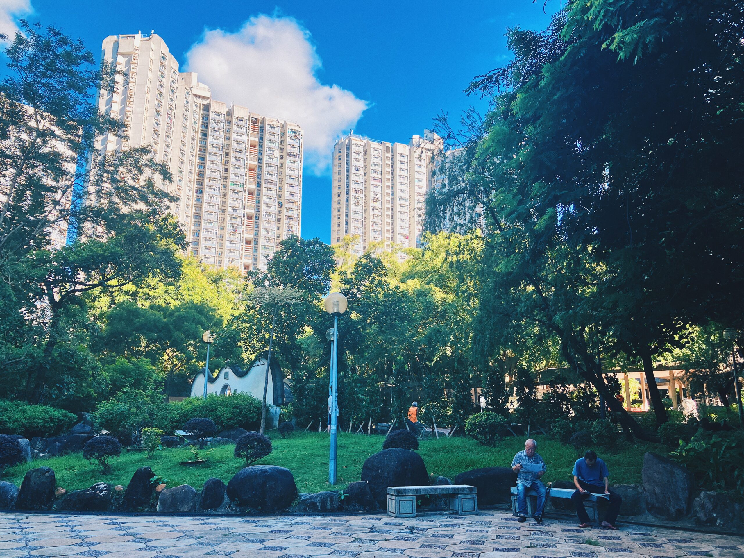 【香港公屋】馬鞍山恆安邨 中式庭園曾獲建築獎 首創屋邨地下大堂設信箱？