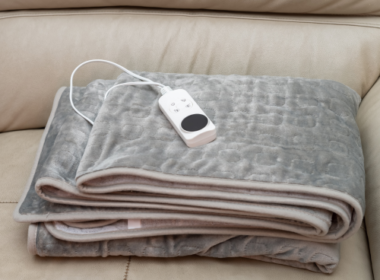 【寒冷天氣】消委會電暖氈評測 9款安全測試不合格 附選購及使用貼士+清潔保養方法