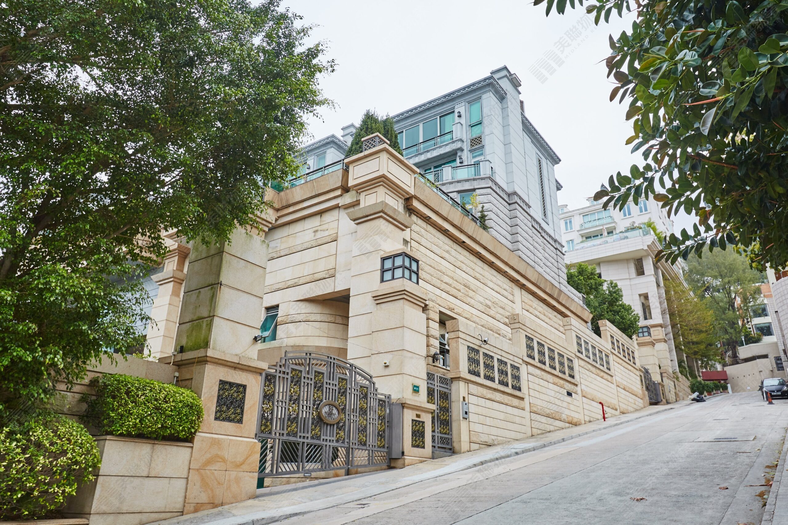 山顶南区首季楼市交投“量升额跌” 贝沙湾黄竹坑站及南区三湾买卖保持活跃