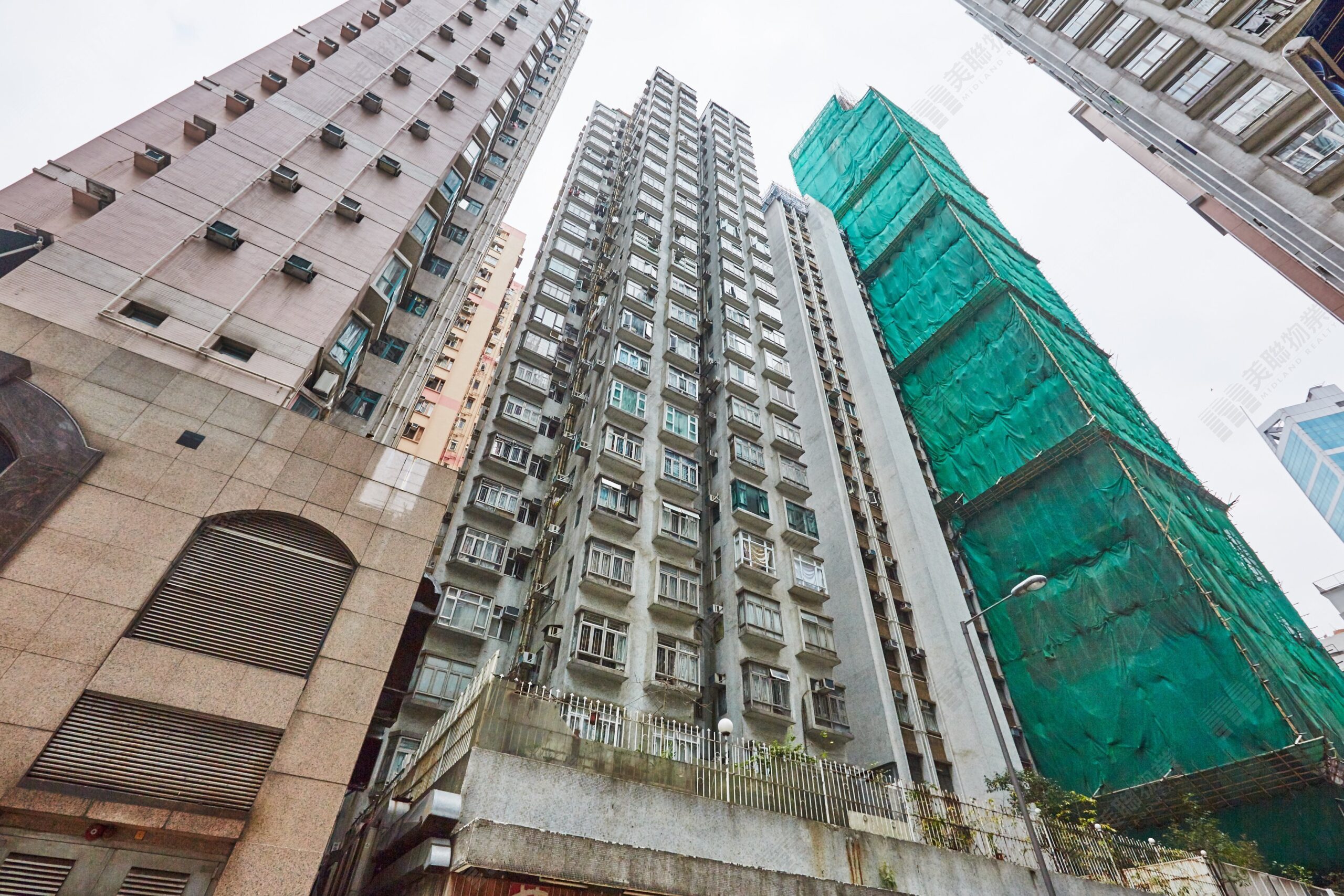 上車客吼港島細價盤 北角海興大廈兩房戶358萬元易手 僅百元印花稅