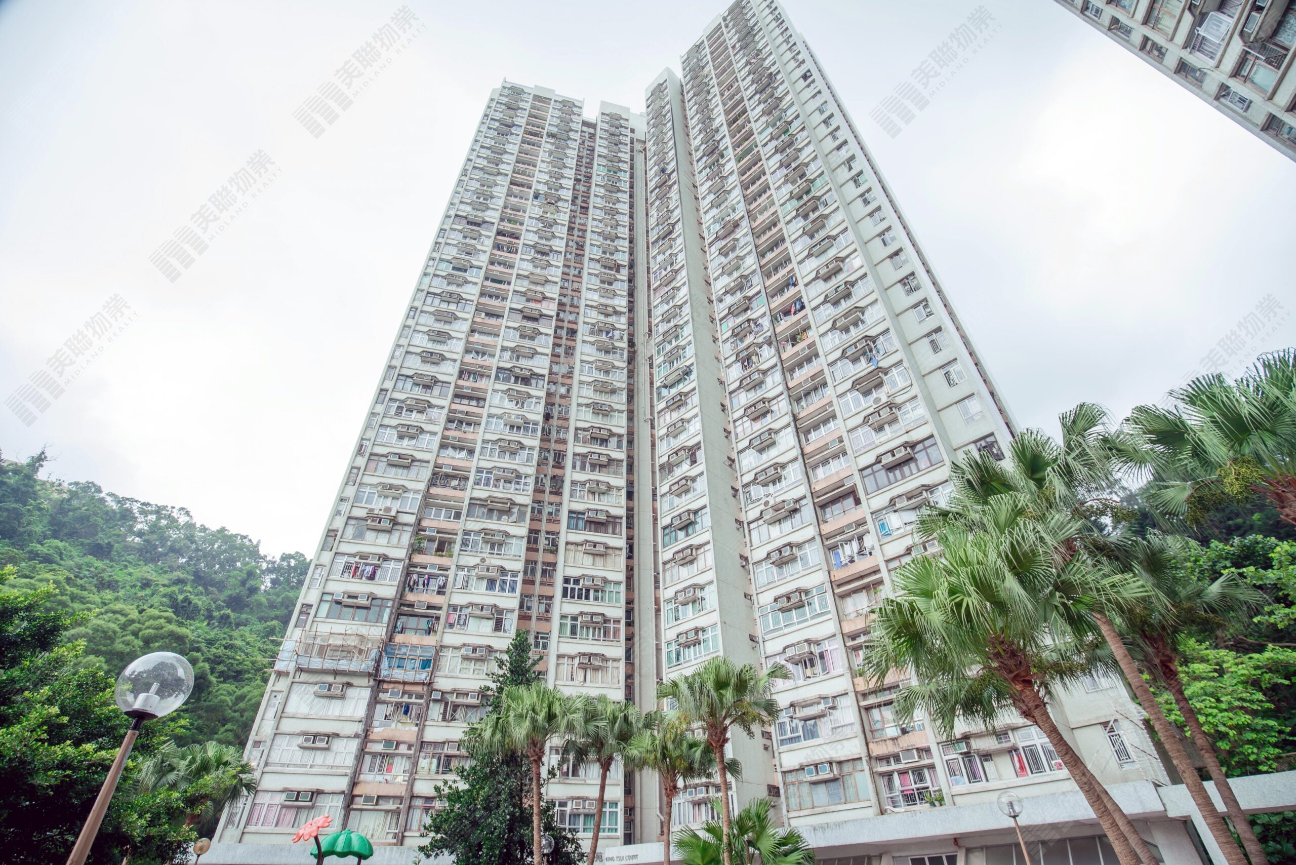 300餘萬元可港島上車  柴灣居屋景翠苑385實呎戶自由市場價305萬元易手