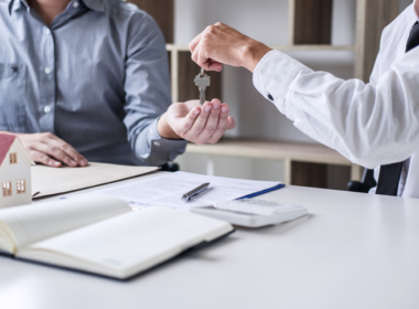 如何取得大廈公契？